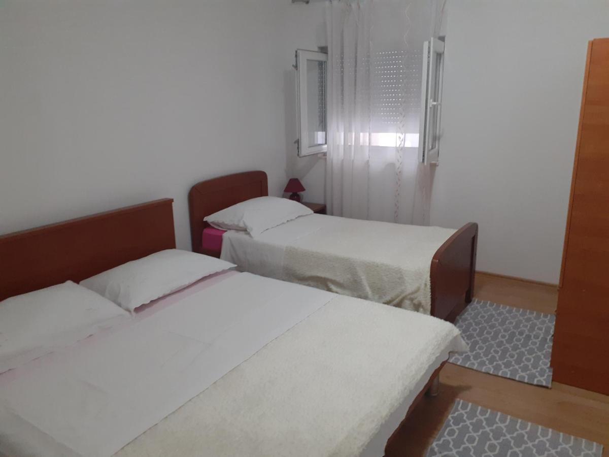 טרוגיר Apartment Papak מראה חיצוני תמונה